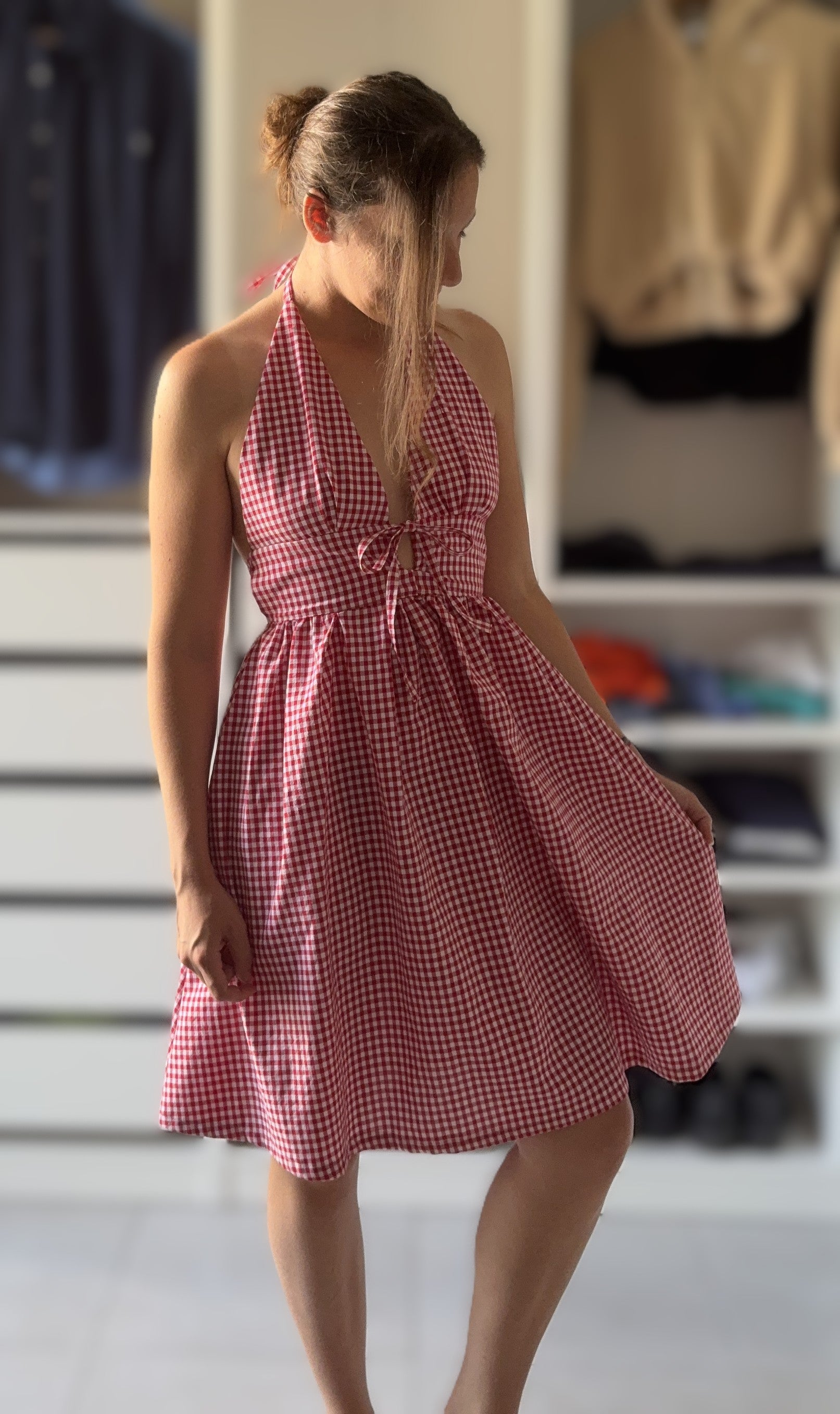ROBE DOS NU ELASTIQUE VICHY ROUGE