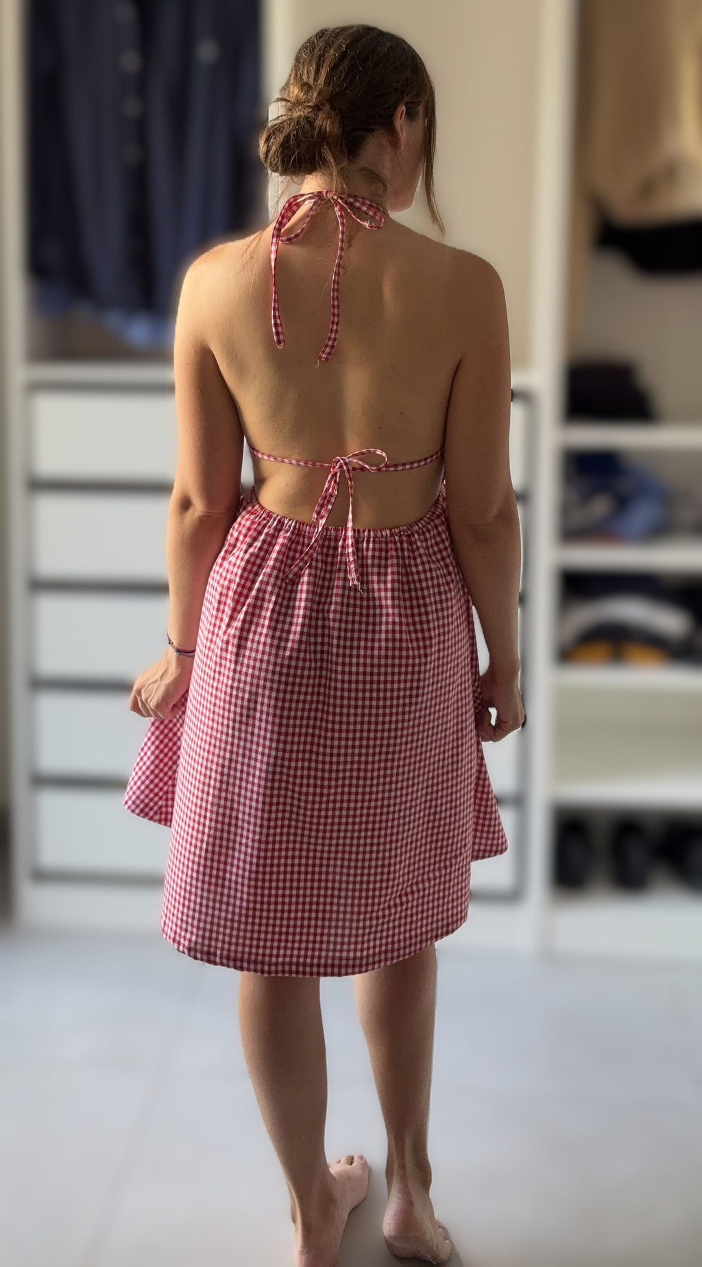ROBE DOS NU ELASTIQUE VICHY ROUGE